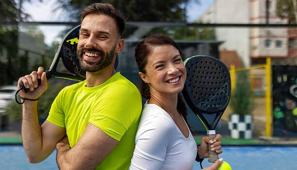 Constructeur court de tennis