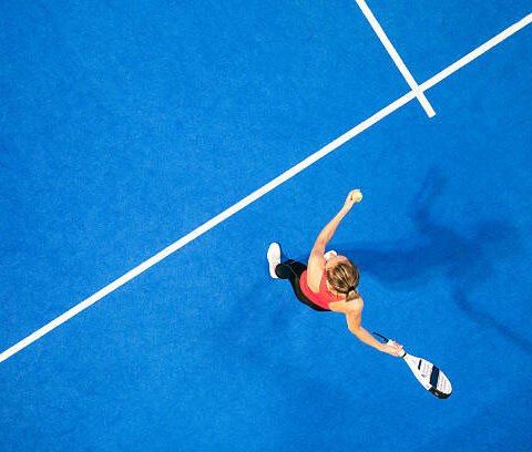 Construction terrain de tennis