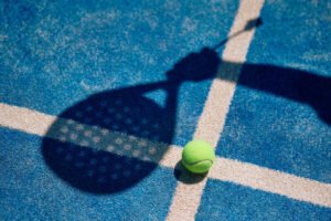 Constructeur court de tennis