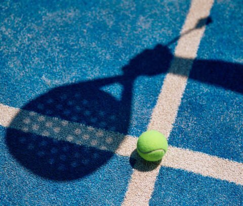 Constructeur court de tennis