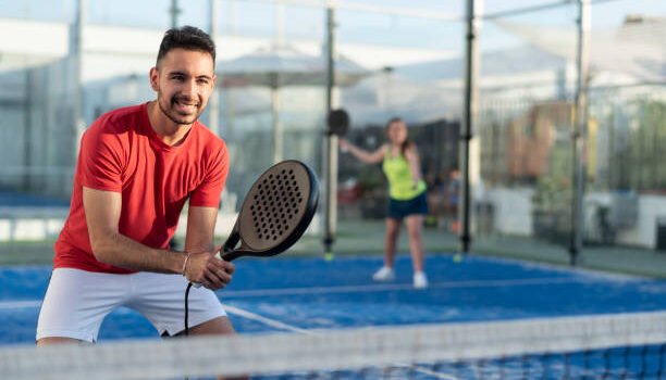 Construction terrain de tennis