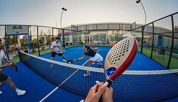 Aménagement terrain de tennis