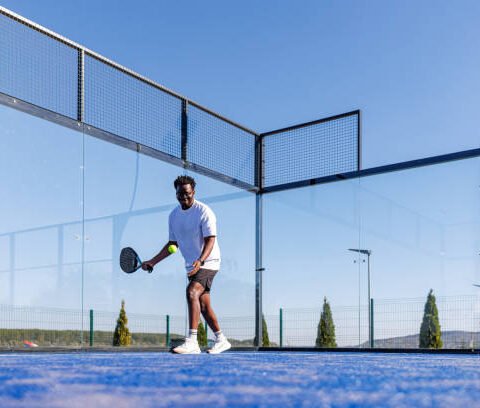 Faire construire un terrain de tennis