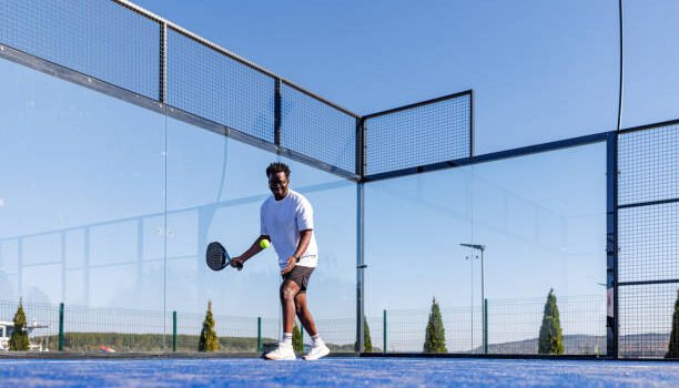 Faire construire un terrain de tennis